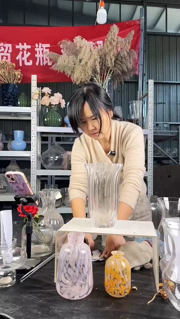 玻璃花瓶摆件12*25036