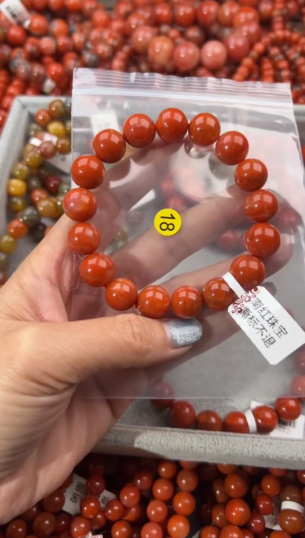 未镶嵌手串南红玛瑙12+