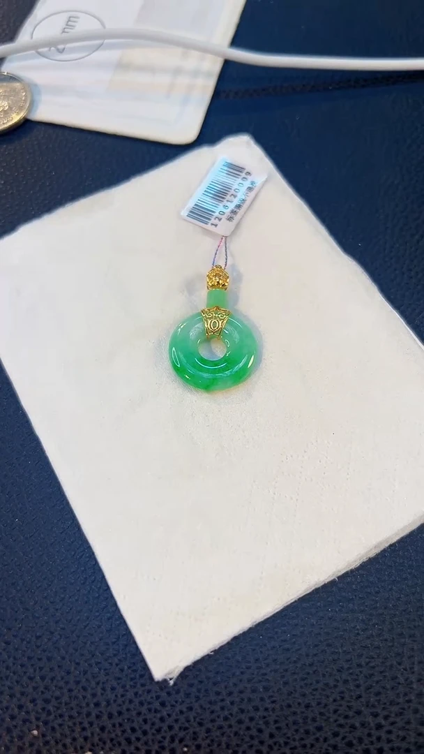 翡翠18K金镶嵌颈饰缅料A货/支持复检/一件