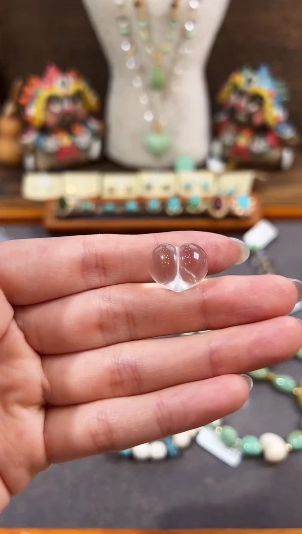 未镶嵌颈饰水晶白水晶配饰