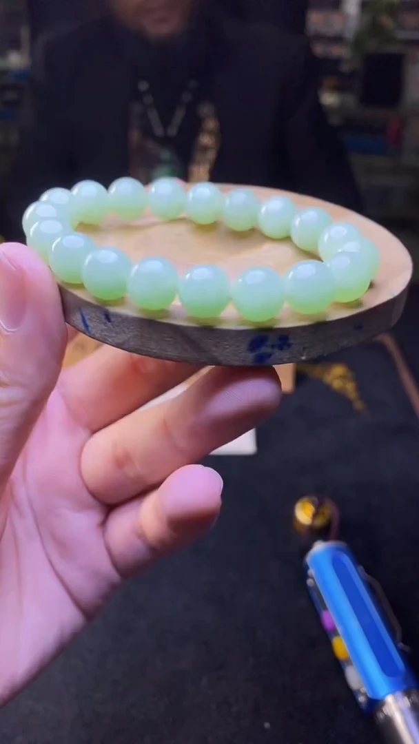 定制翡翠未镶嵌天然缅甸A货翡翠，多样性发货，拍一发一