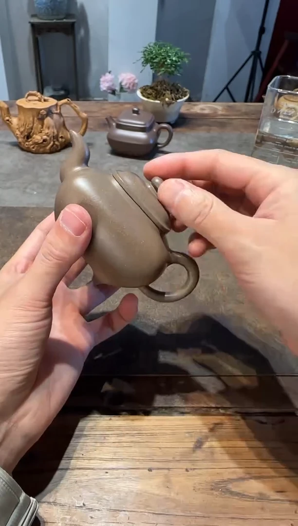 茶壶紫砂f***t传炉 青灰老段