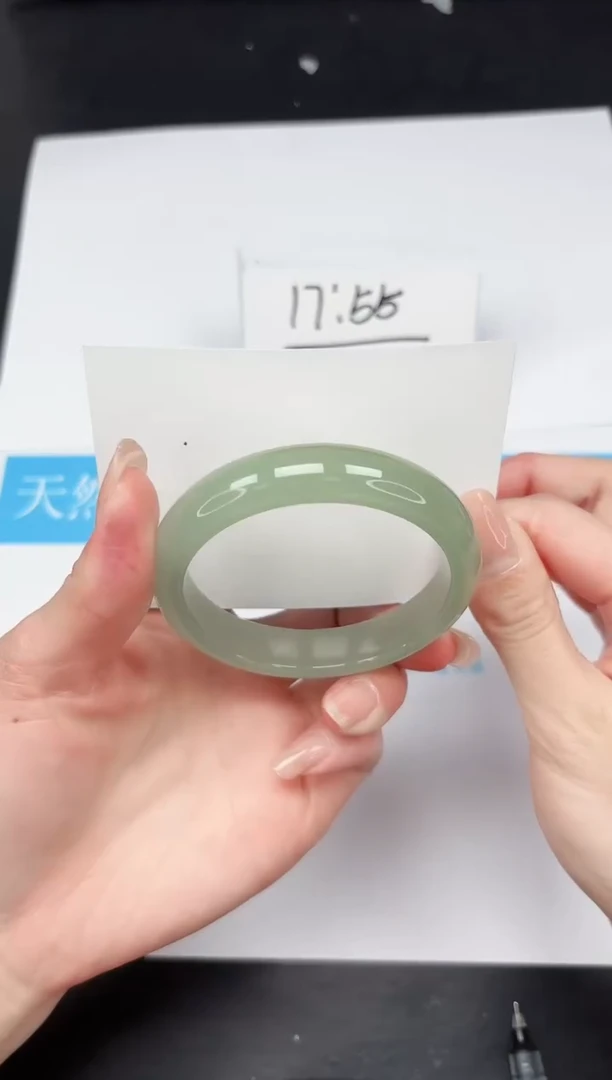 【闪购商品】石英质玉手镯未镶嵌244-57.2