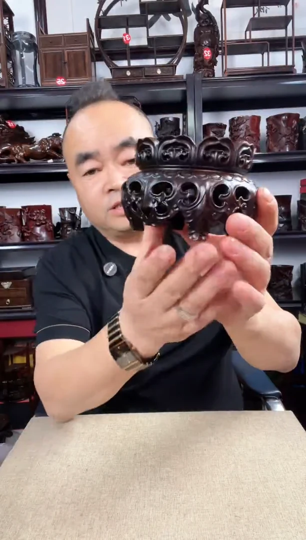 木新莲底座老李红木工艺品