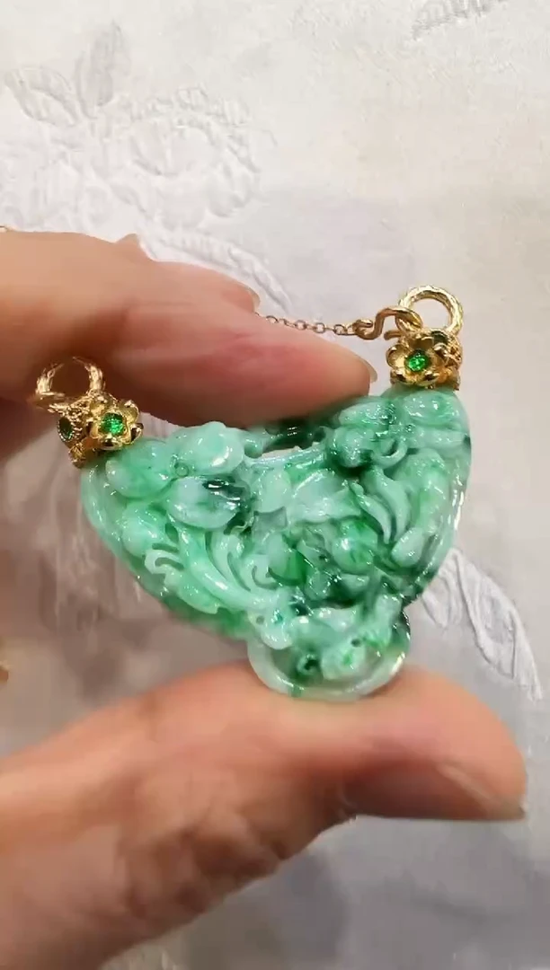 颈饰未镶嵌翡翠国风