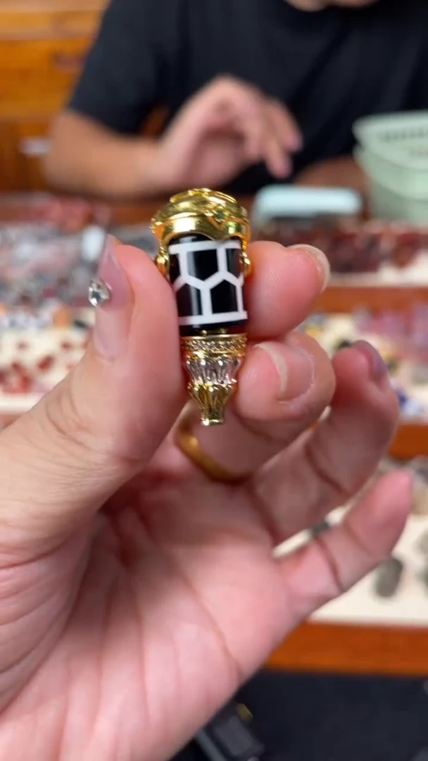 玛瑙/玉髓颈饰未镶嵌60兽甲三通