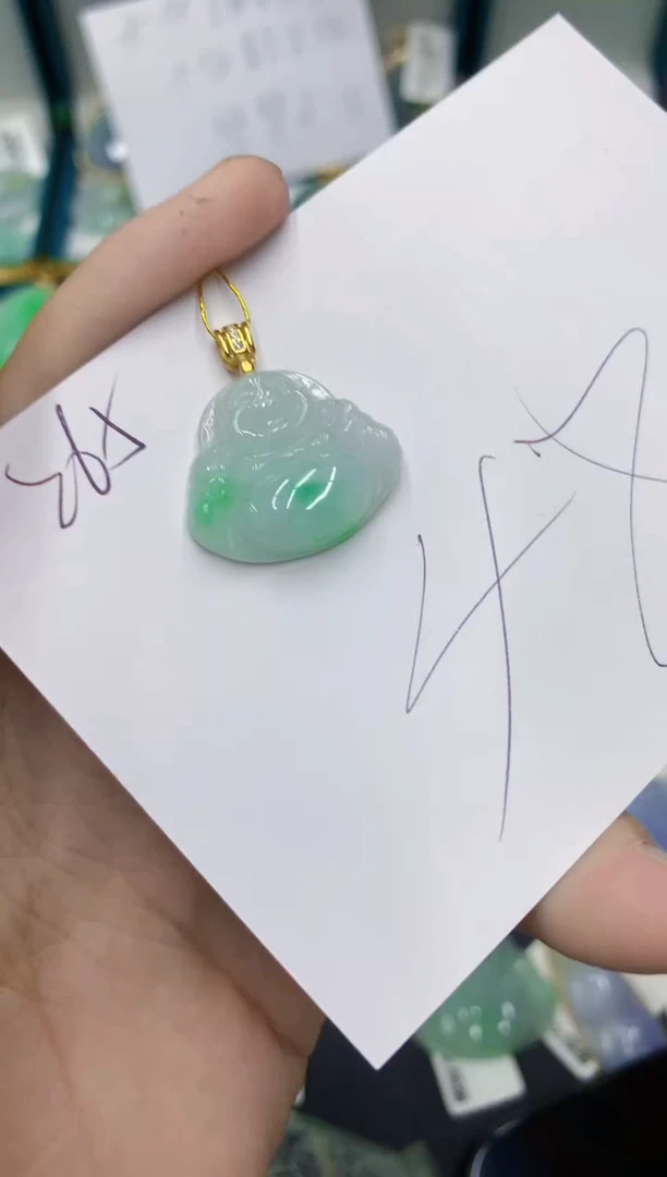 翡翠未镶嵌颈饰1111111