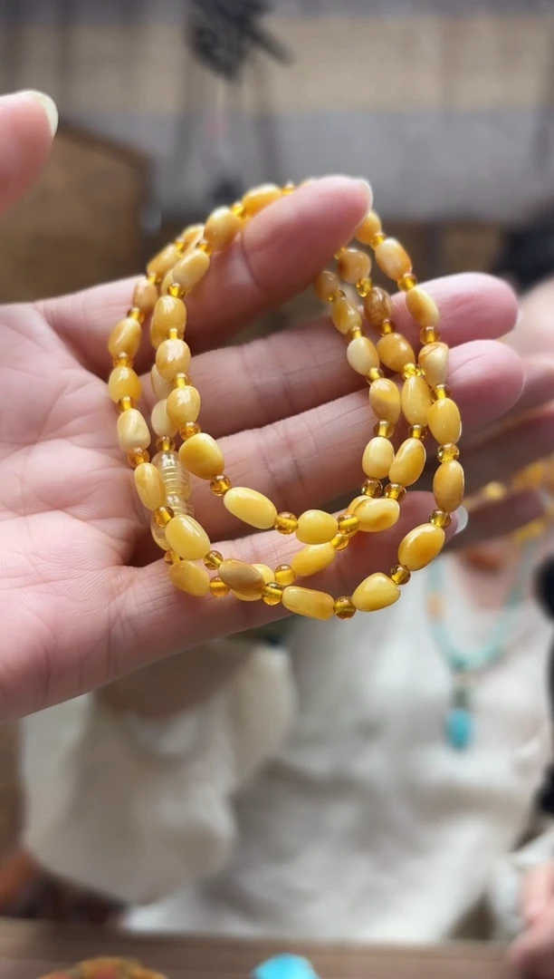 裸石琥珀未镶嵌项链