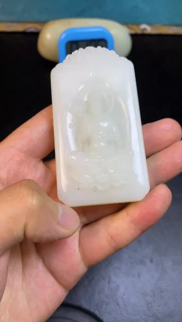 和田玉未镶嵌把件和田玉