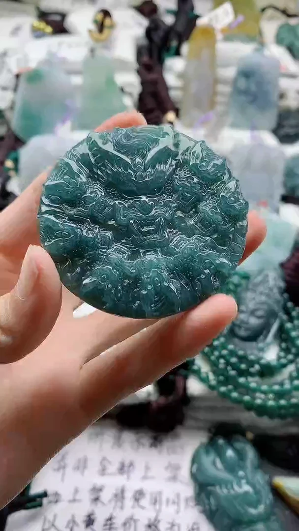 颈饰未镶嵌翡翠8
