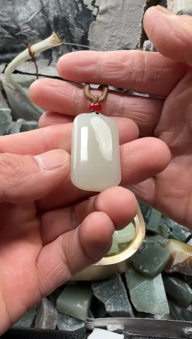 【闪购商品】和田玉颈饰未镶嵌吊坠