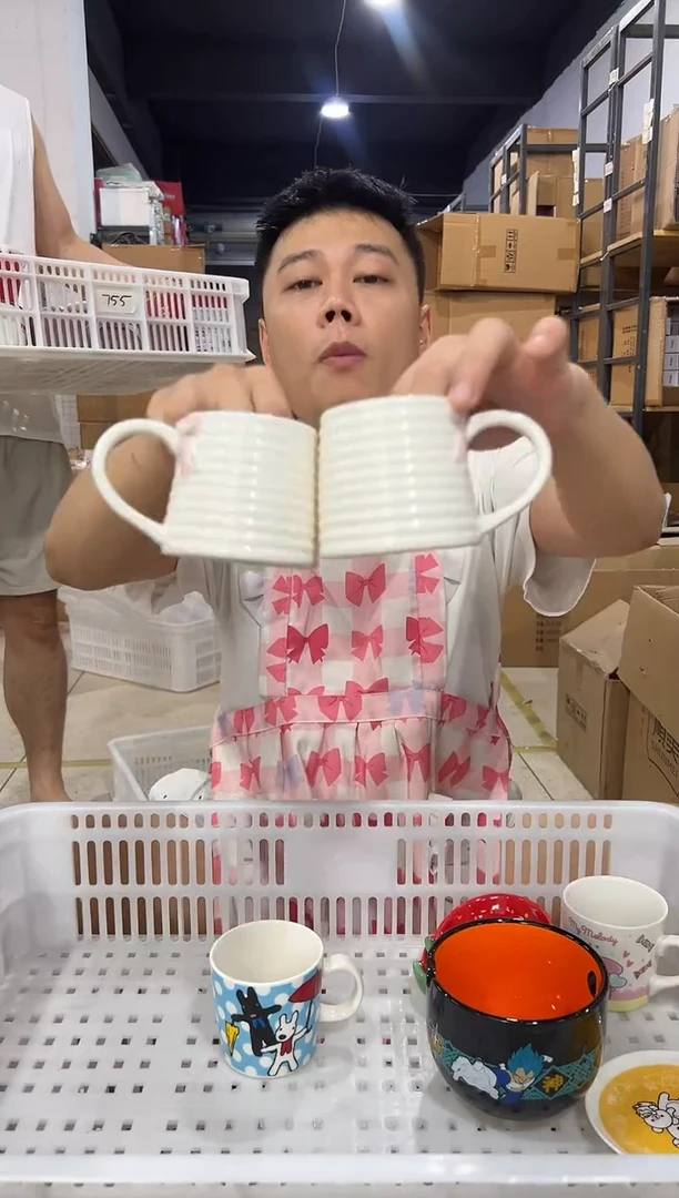 瓷片白色蝴蝶结水杯2件套