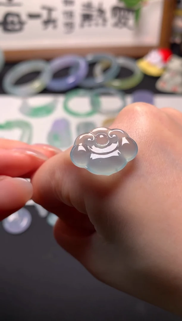 未镶嵌定制翡翠15.8*20.5*4.8