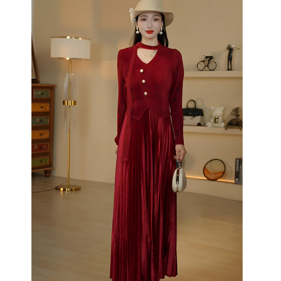 【01】2025秋冬新款时尚设计感收腰假两件连衣裙女百褶显瘦裙子