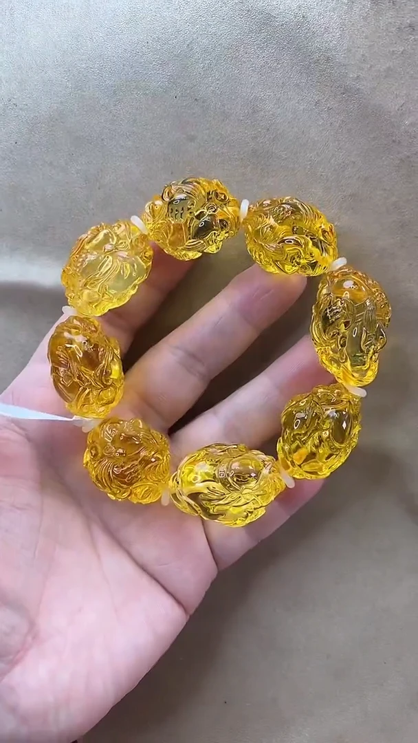 琥珀颈饰未镶嵌手串