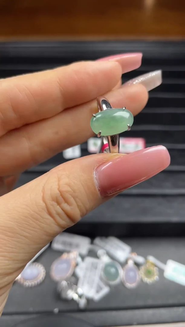 银S925镶嵌戒指翡翠天然翡翠A货