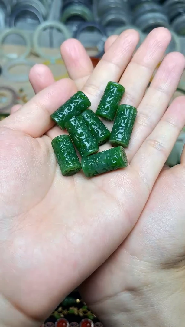 和田玉未镶嵌颈饰路路通多样性拍一发一06