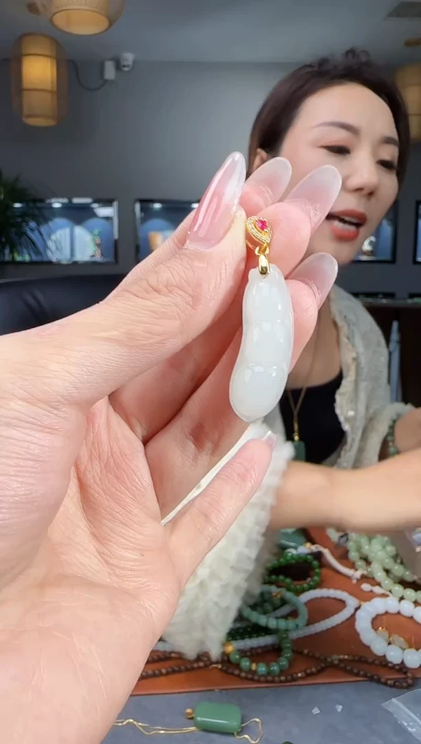 吊坠(不含链)银S925镶嵌和田玉1