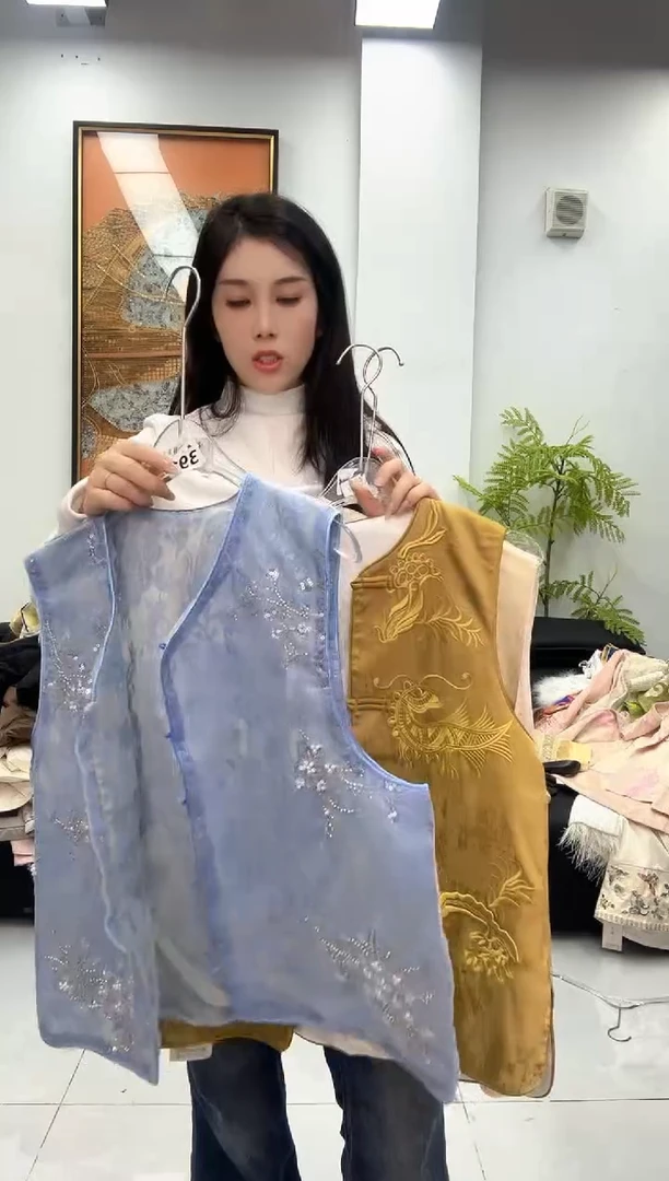 2025新款女装紫色马甲80-120