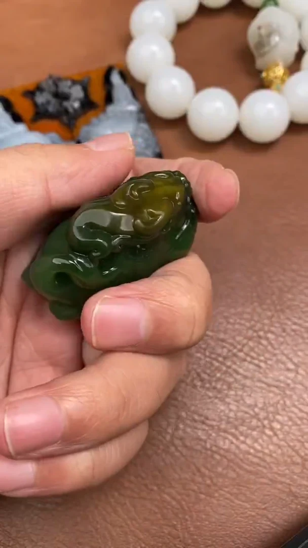 颈饰未镶嵌和田玉排*管31231