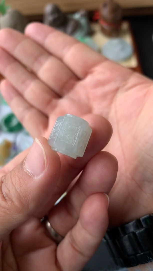 【闪购商品】定制翡翠未镶嵌桶珠150+15