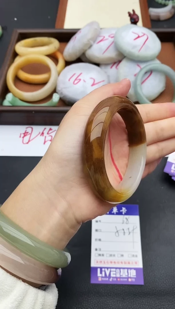 未镶嵌手镯石英质玉68+58/59