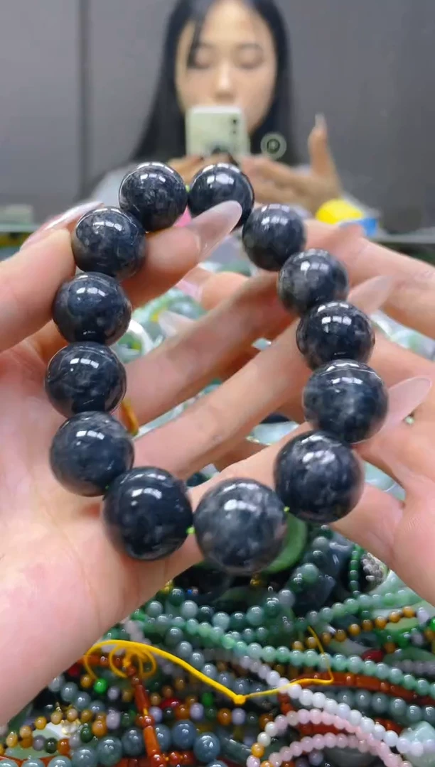 翡翠未镶嵌颈饰17MM/Q/翡翠A货一图一物