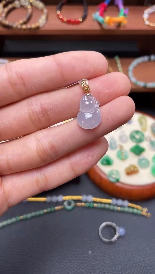 【闪购商品】翡翠吊坠(不含链)18K金镶嵌一个  JK432