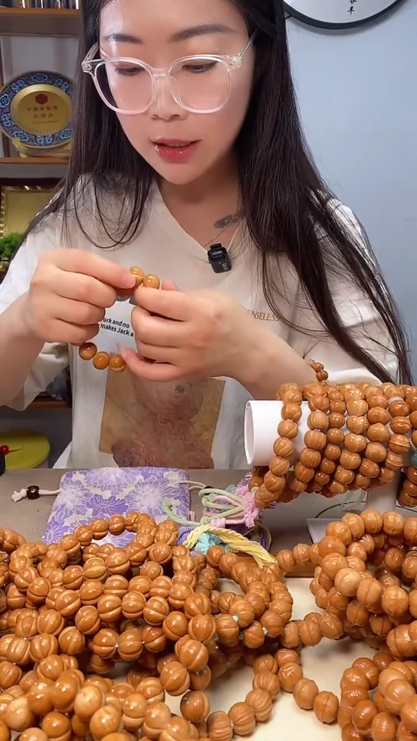 手串猴头核桃?*暖奶油泡芙屁桃16全品