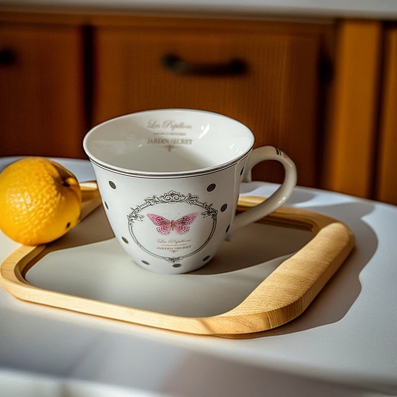 英伦波点蝴蝶迷你小咖啡杯家用酒杯一口杯欧式简约可爱创意杯