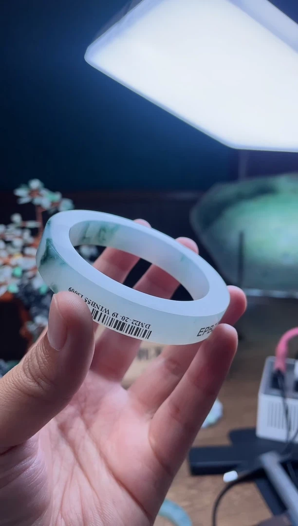 【闪购商品】定制翡翠手镯未镶嵌 定制