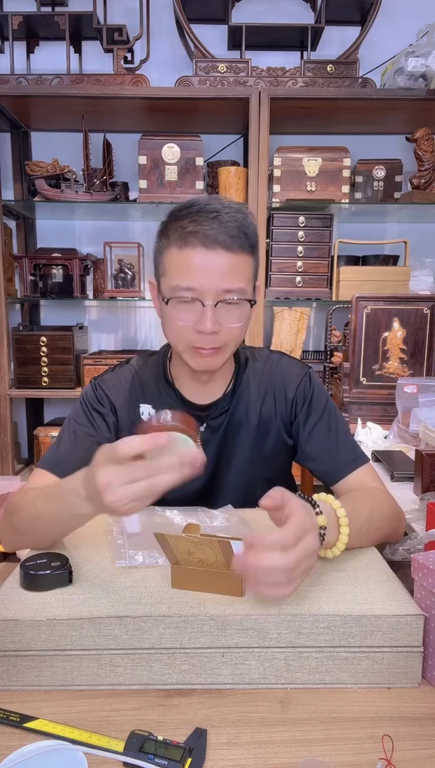 乌木类书架150莺歌绿奇楠精油皂100克