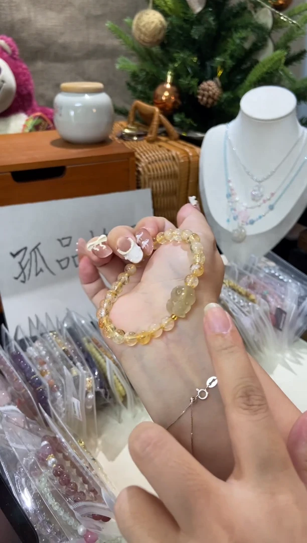 水晶手串未镶嵌孤品捡漏均匀瑕疵介意勿拍