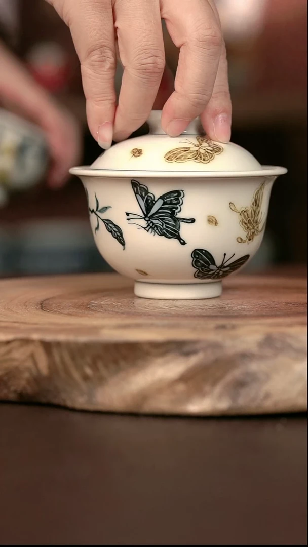手绘微瑕 高温现代瓷 气窑  2号釉  蝴蝶大布袋150C