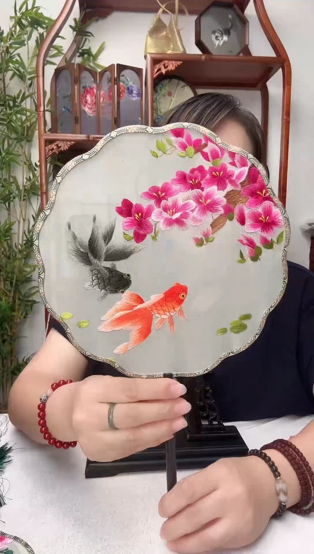 刺绣团扇-双面绣花