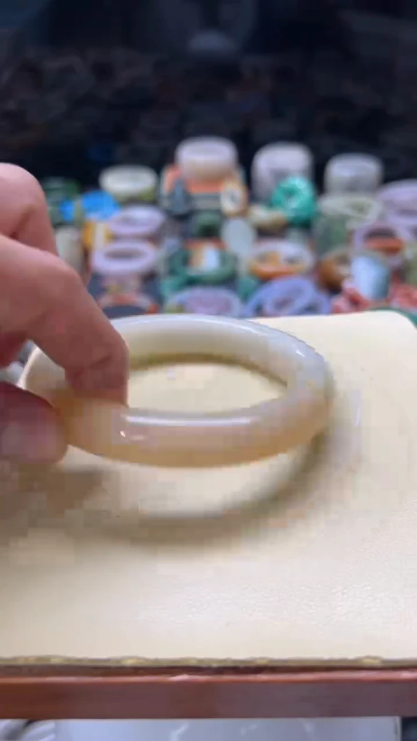 石英质玉手镯未镶嵌渣*069