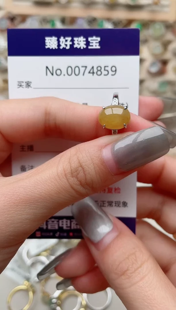 【闪购商品】翡翠戒指银S925镶嵌.........
