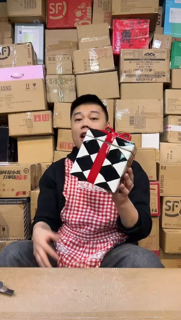 【闪购商品】杯黑白礼物带盖罐