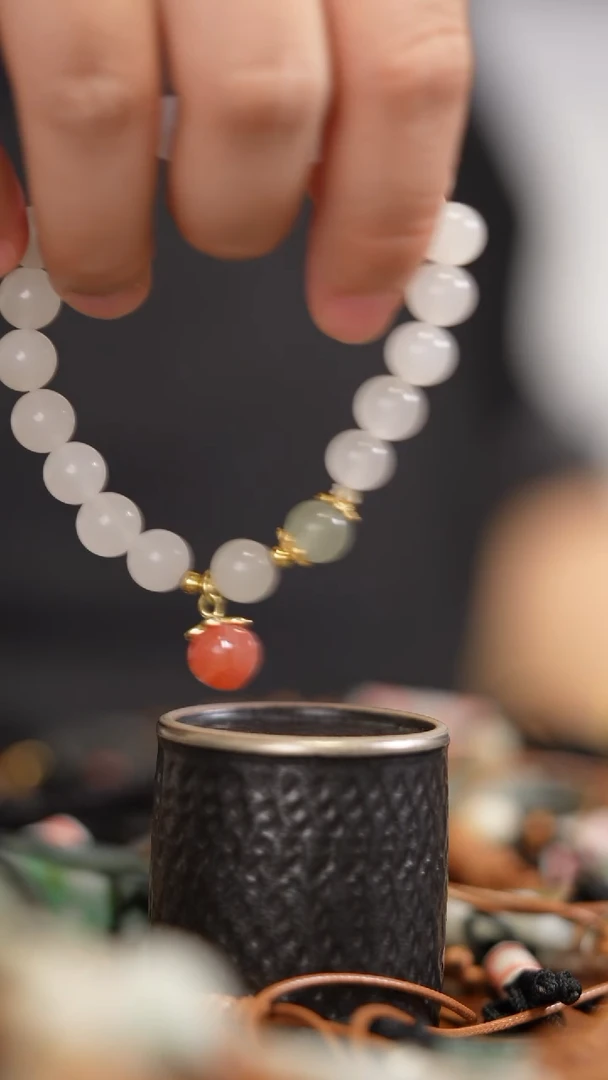 石英质玉（非洲翠）手链未镶嵌手串