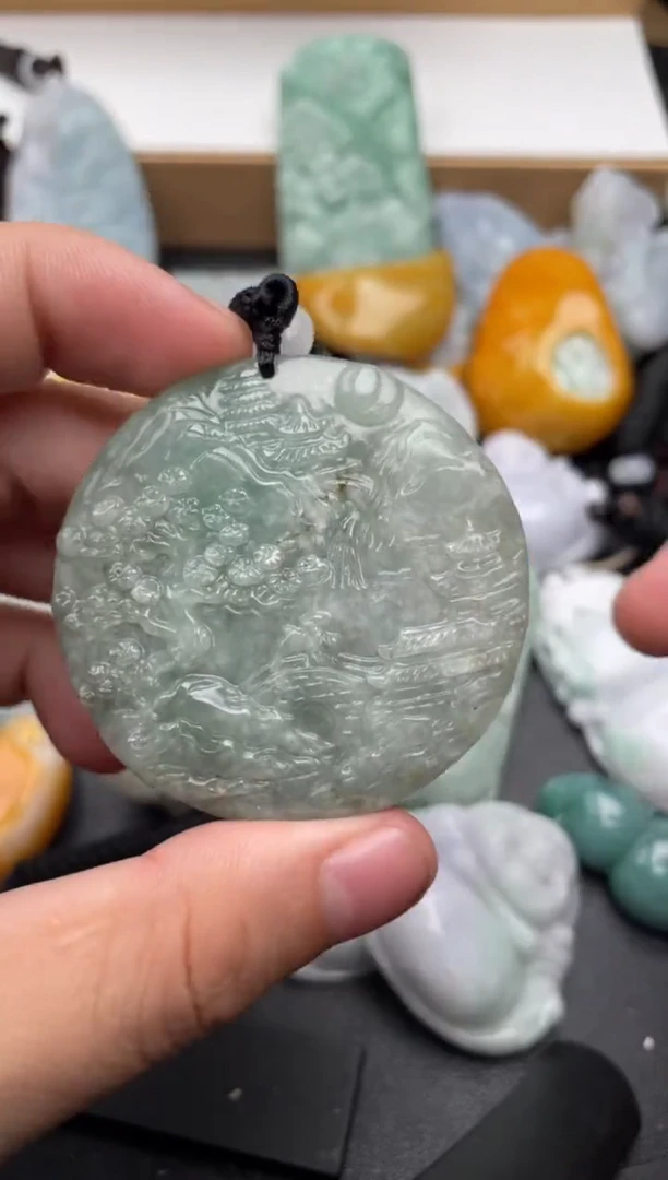 吊坠(不含链)未镶嵌翡翠1