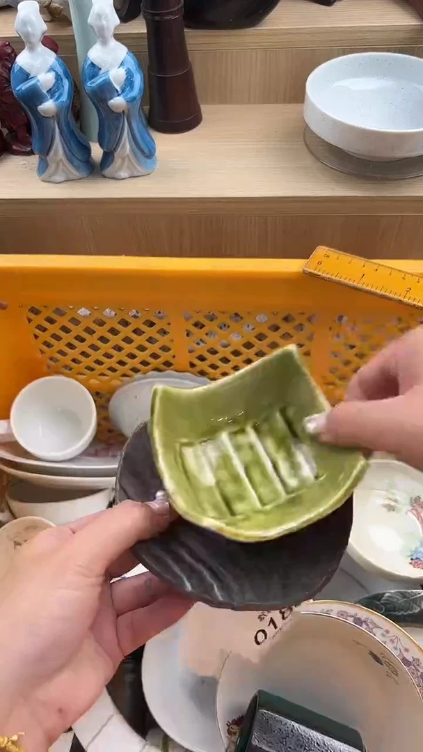 186默认微瑕，满20元包邮