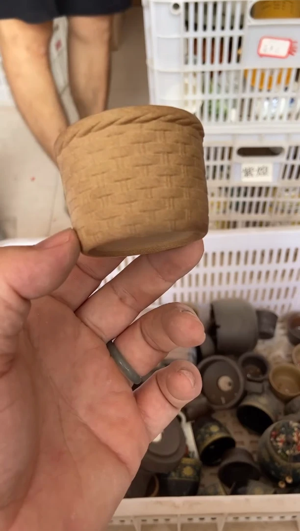 杯无运费险有瑕疵的摄影的产品有使用过的痕迹有点脏介意勿拍