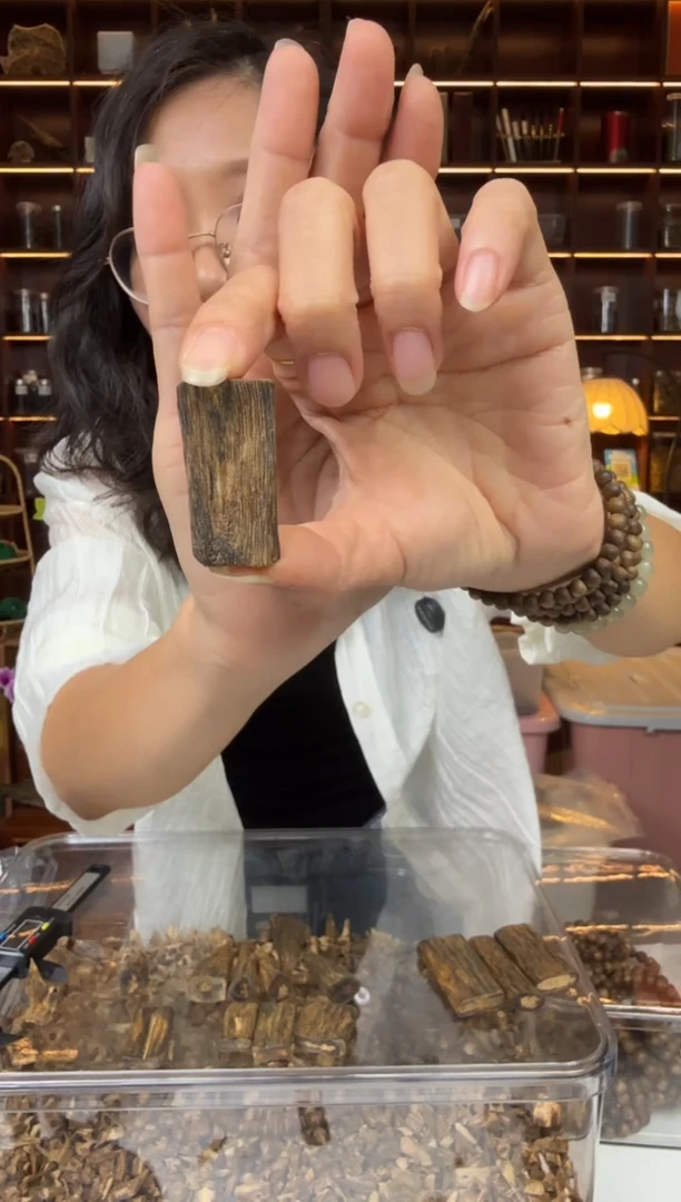 沉香沉香枕原材料素牌2
