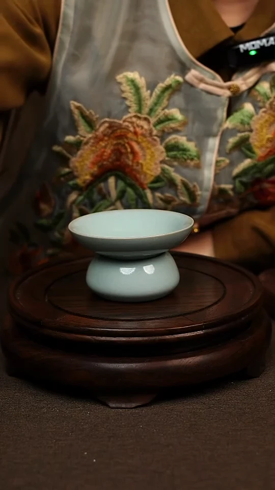 瓷片天青色斗笠茶漏 微瑕 不带礼盒