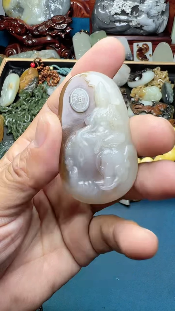 和田玉未镶嵌挂件-