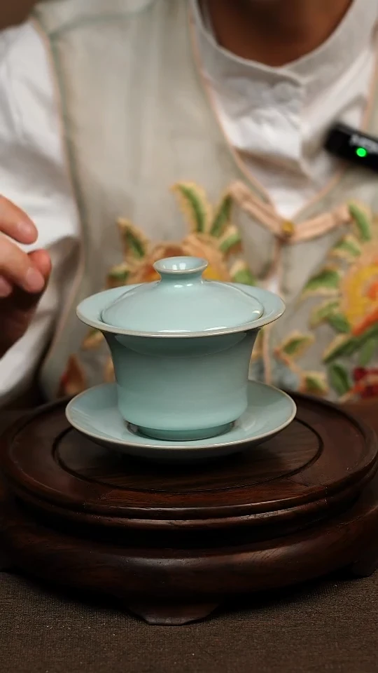 瓷片天青色全手工三才马蹄盖碗130ml微瑕不带礼盒