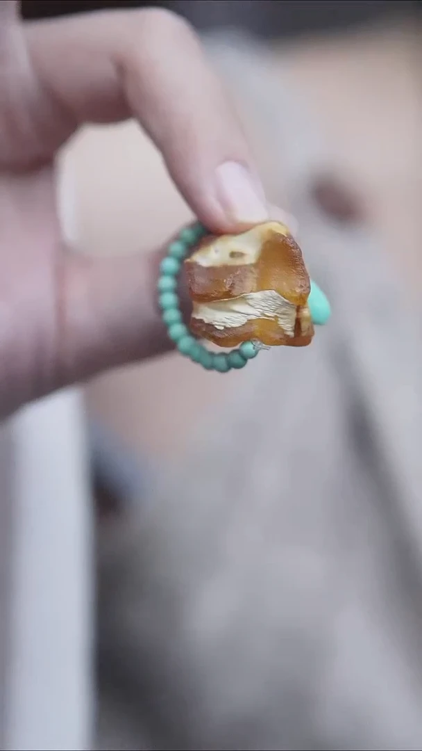 未镶嵌琥珀戒指蜜蜡戒指