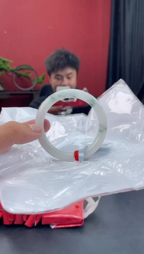 未镶嵌手镯翡翠11