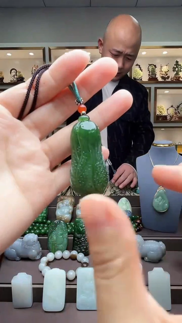 【闪购商品】和田玉挂件未镶嵌1