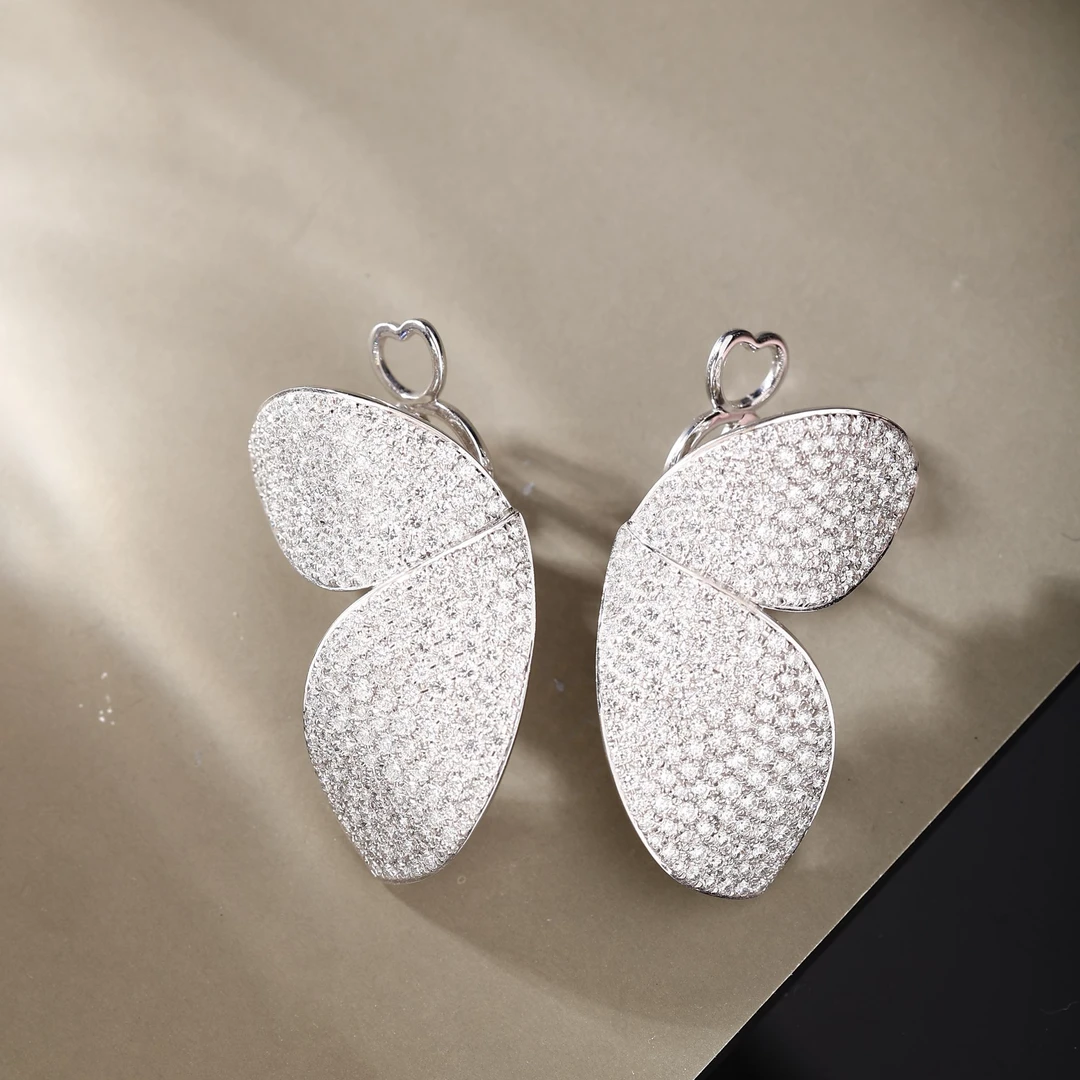 18K金满钻双叶蝴蝶耳扣 FZ